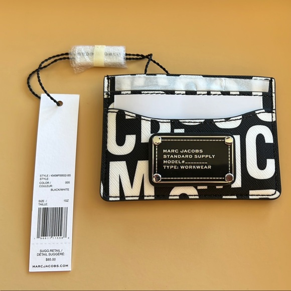 Marc Jacobs Handbags - Marc Jacobs Monochrome Card Holder
